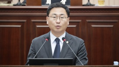 구리시의회 김성태 의원, 택시산업 발전 지원 조례 일부개정조례안 대표발의